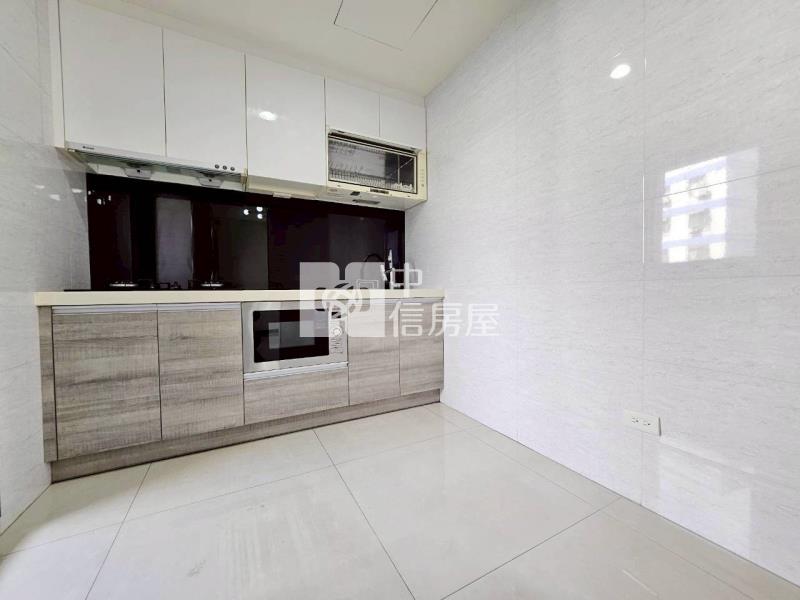 幸福公園2房車房屋室內格局與周邊環境