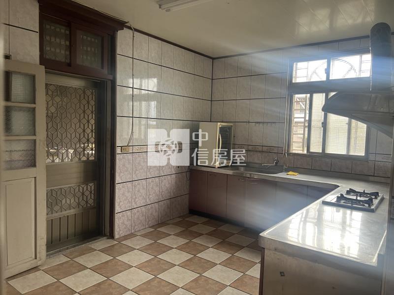 802保安雙面路農舍房屋室內格局與周邊環境