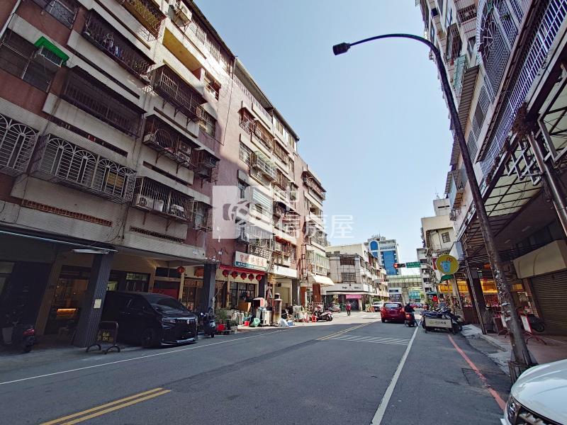 文心國小三房美寓房屋室內格局與周邊環境