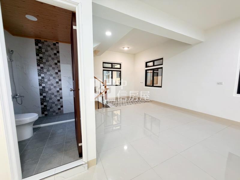 潮州環龍大地坪全整店住房屋室內格局與周邊環境