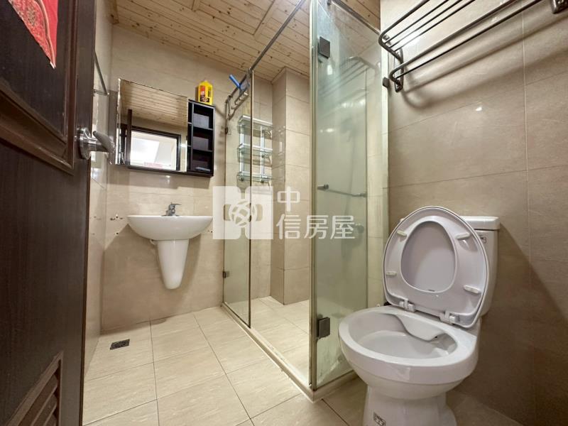 忠勇商圈精科震後大兩房平車美廈房屋室內格局與周邊環境