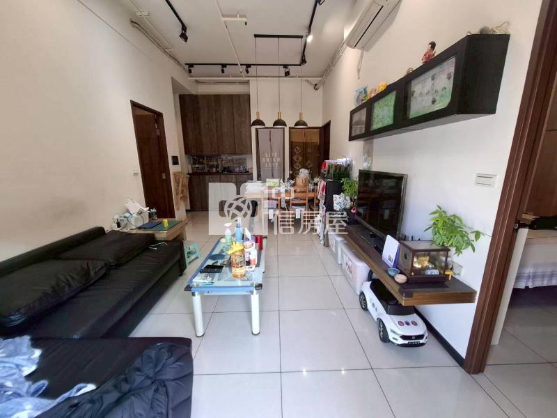 雲品無限視野三房平車房屋室內格局與周邊環境