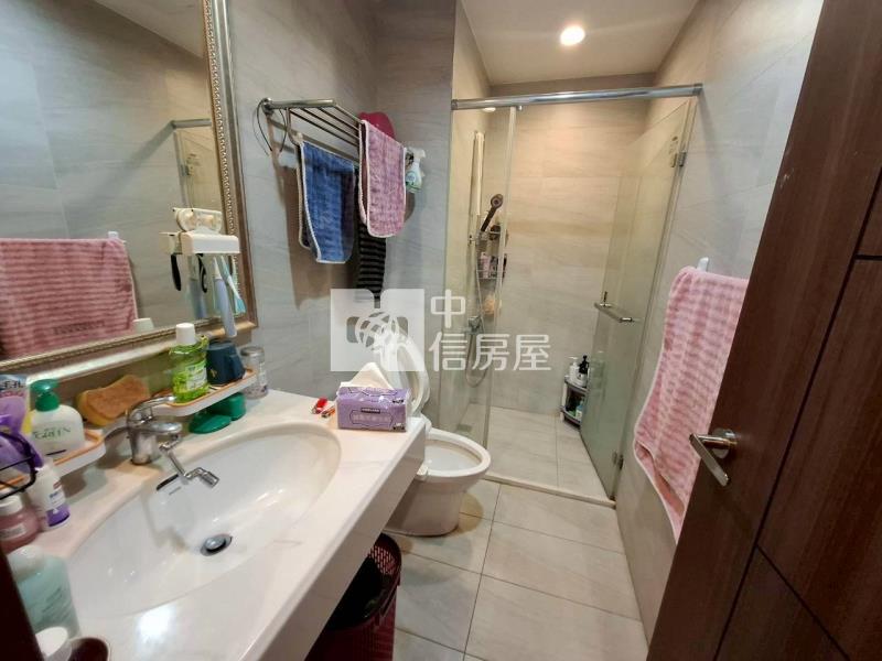 雲品無限視野三房平車房屋室內格局與周邊環境