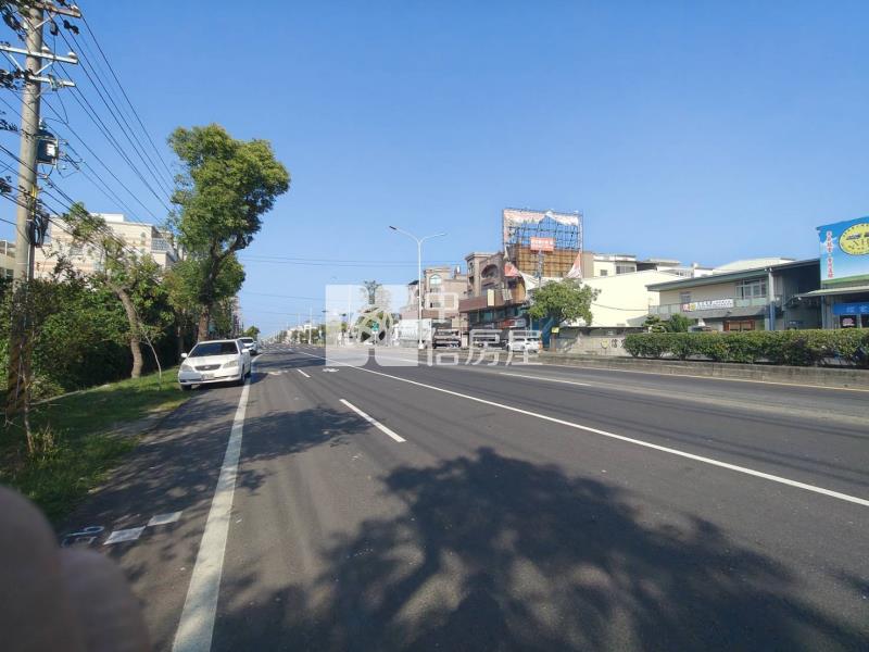 新市近省道12米大路邊旺發農地房屋室內格局與周邊環境