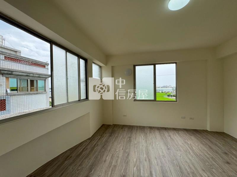 大雅中科邊間車庫別墅房屋室內格局與周邊環境