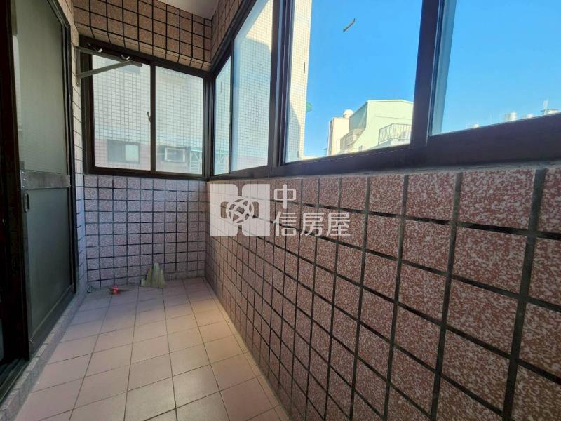 （專）南豐路大三房華廈房屋室內格局與周邊環境