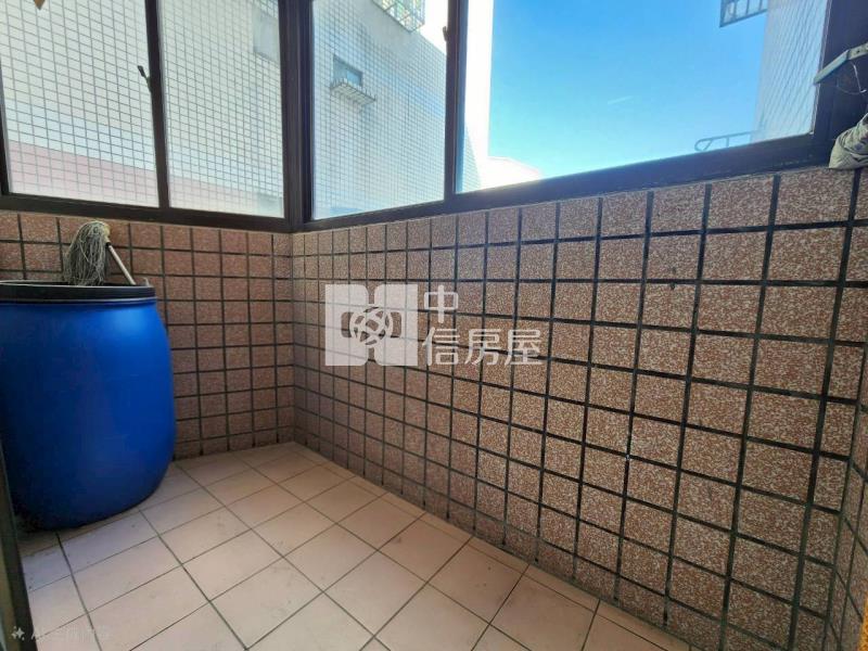 （專）南豐路大三房華廈房屋室內格局與周邊環境