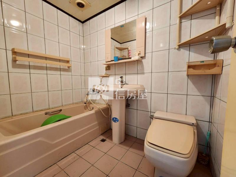 （專）南豐路大三房華廈房屋室內格局與周邊環境