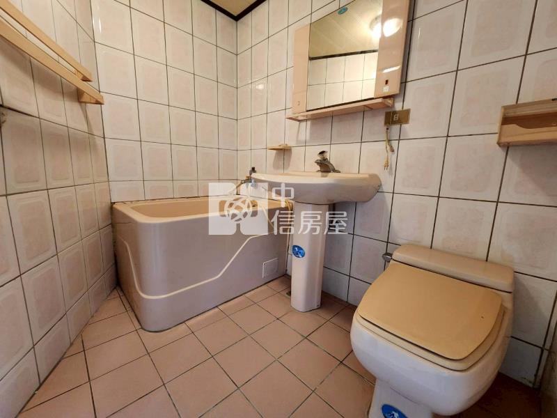 （專）南豐路大三房華廈房屋室內格局與周邊環境