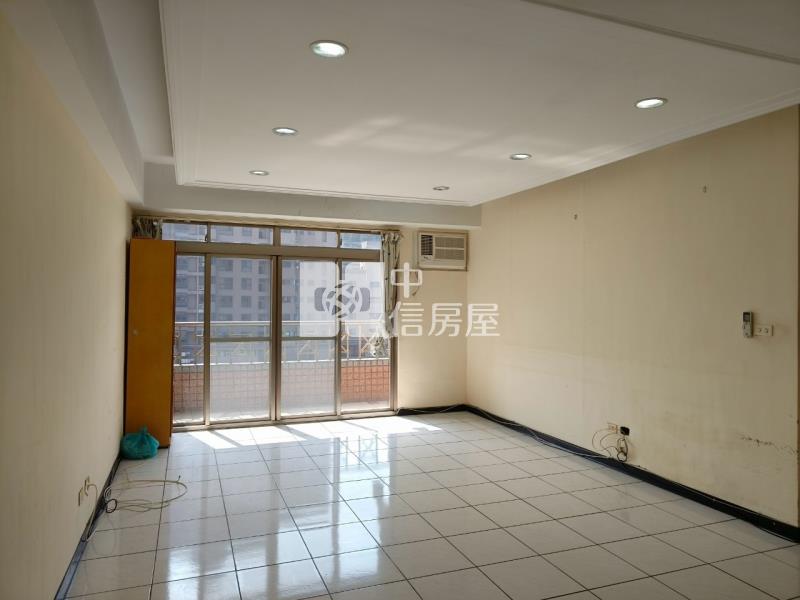 1498桃全球鳳凰城3+1房車房屋室內格局與周邊環境