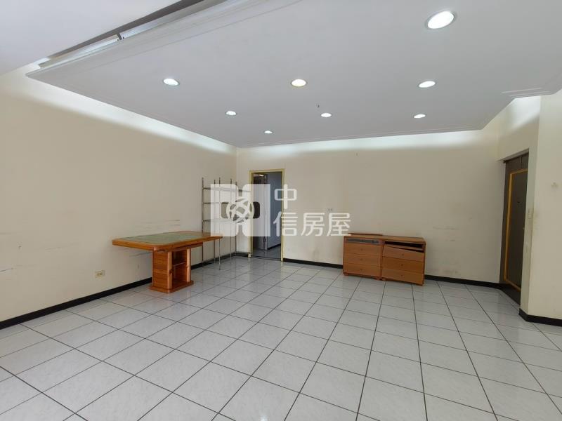 1498桃全球鳳凰城3+1房車房屋室內格局與周邊環境