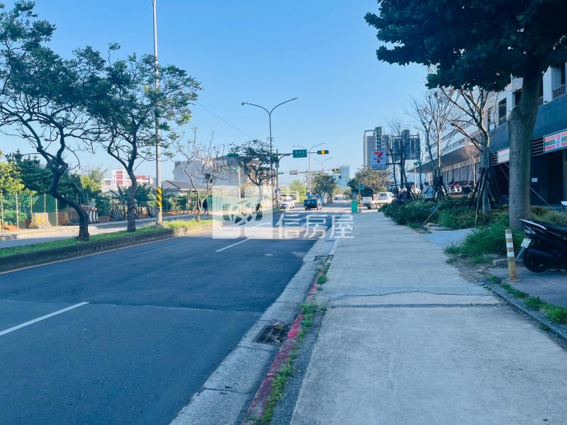 【安家】專任-飛帆國度收租2套房+車位房屋室內格局與周邊環境