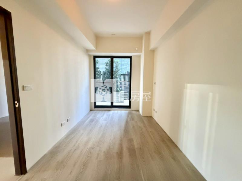 御閑之森三房B1平車露臺戶房屋室內格局與周邊環境