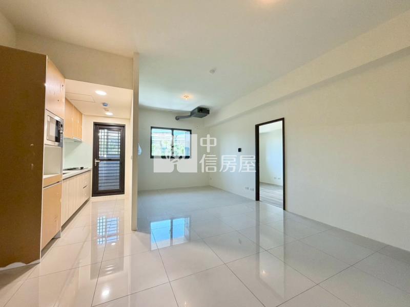 御閑之森三房B1平車露臺戶房屋室內格局與周邊環境