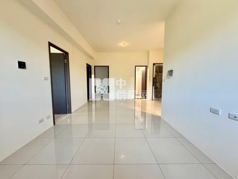 御閑之森三房B1平車露臺戶房屋室內格局與周邊環境