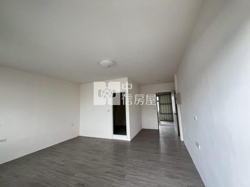 忠貞市場透天房屋室內格局與周邊環境