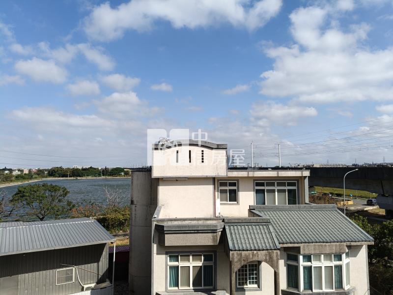 【神馬】{輕鬆成家}{威泰富境}兩房兩廳兩衛+機車位房屋室內格局與周邊環境