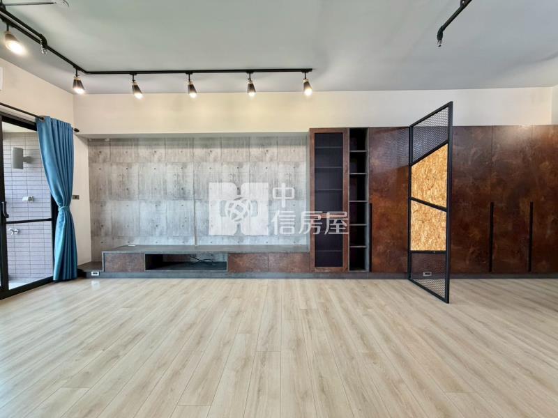 東方紐約三房平車帝王戶面綠園道房屋室內格局與周邊環境