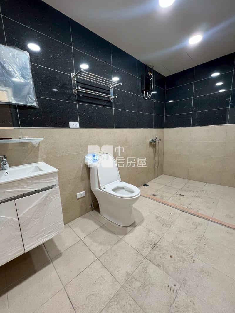 斗六縣政府大坪數美別墅房屋室內格局與周邊環境