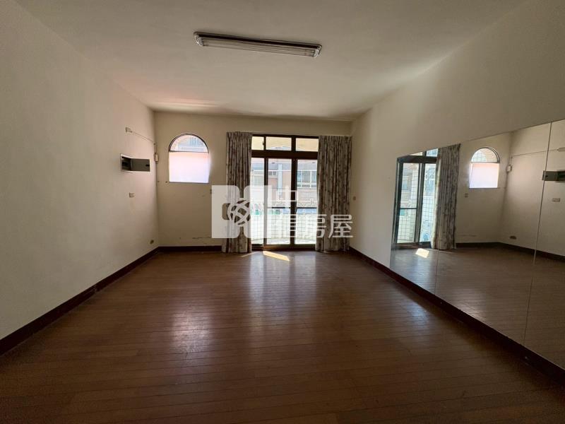 樹人生活圈透天宅房屋室內格局與周邊環境