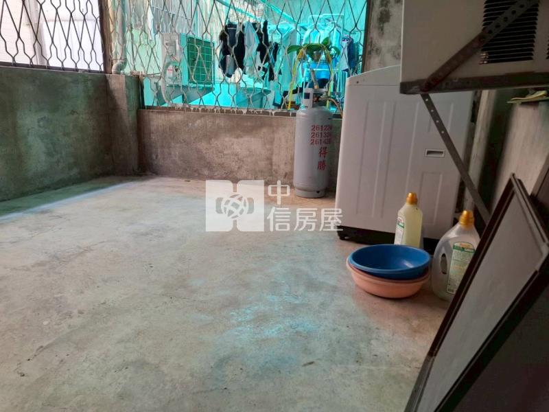 建南公園孝親傳統車墅房屋室內格局與周邊環境