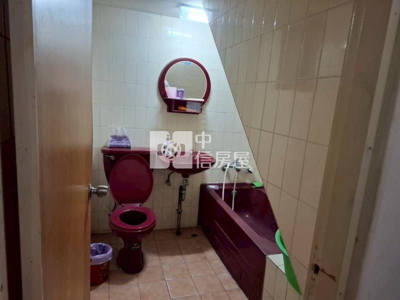 建南公園孝親傳統車墅房屋室內格局與周邊環境