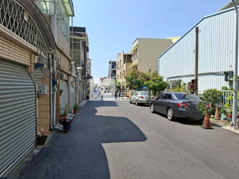 建南公園孝親傳統車墅房屋室內格局與周邊環境