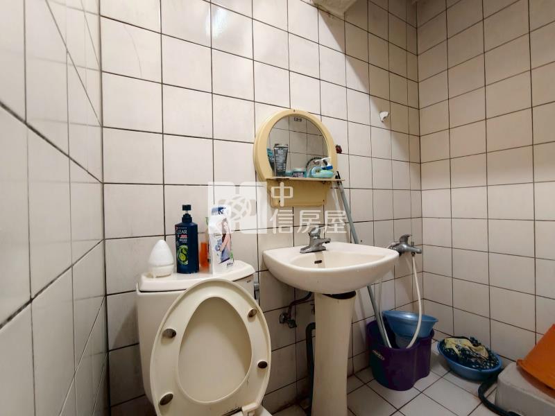 豐原成功商圈超值四房小資美寓房屋室內格局與周邊環境