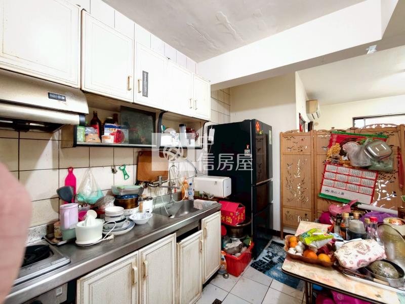 豐原成功商圈超值四房小資美寓房屋室內格局與周邊環境