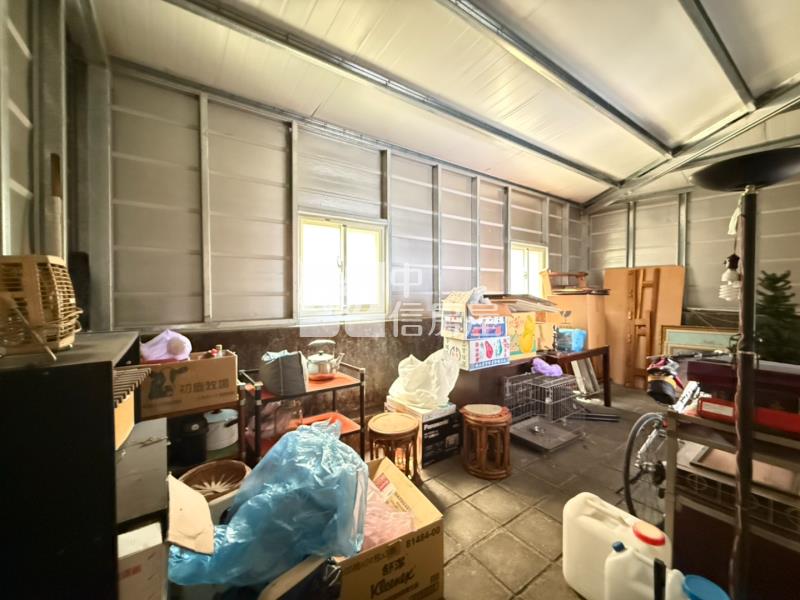 瑞塘國小旁邊間透天~可做店面方便停車房屋室內格局與周邊環境
