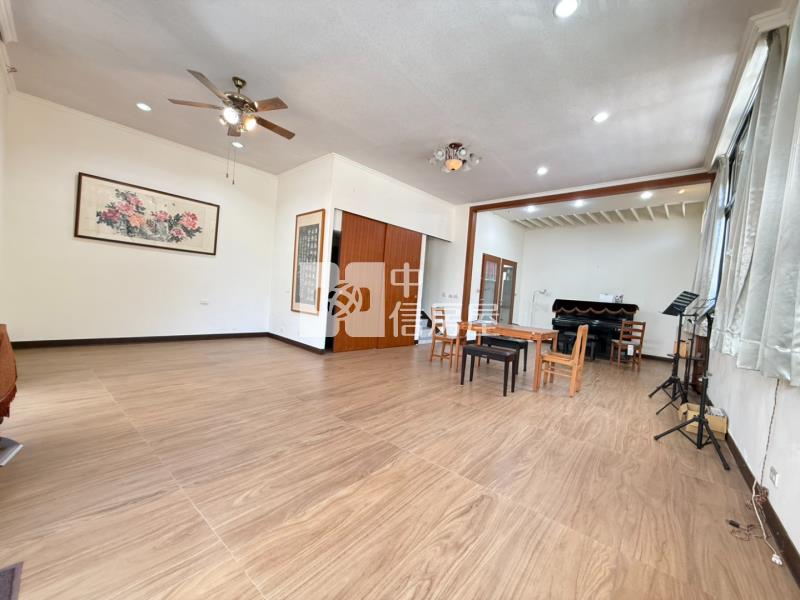 瑞塘國小旁邊間透天~可做店面方便停車房屋室內格局與周邊環境