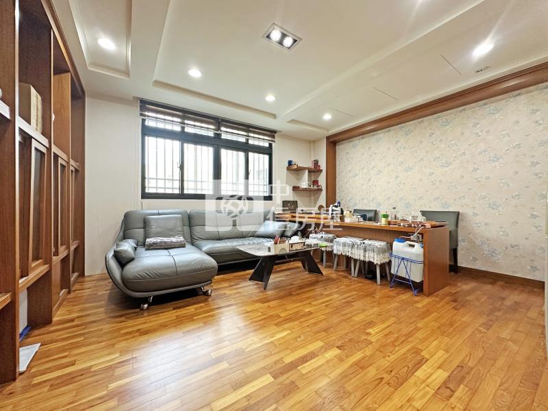 龍燈公園電梯別墅房屋室內格局與周邊環境