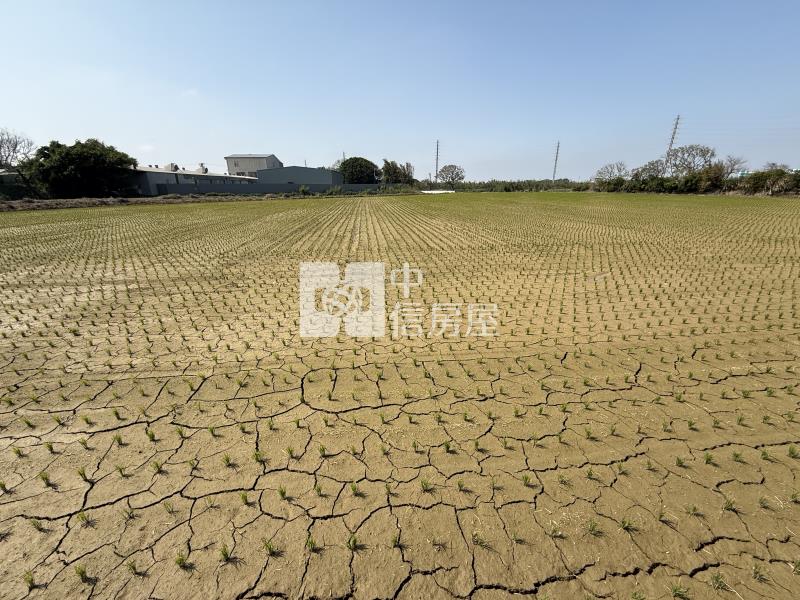 近景碩方正美農地房屋室內格局與周邊環境