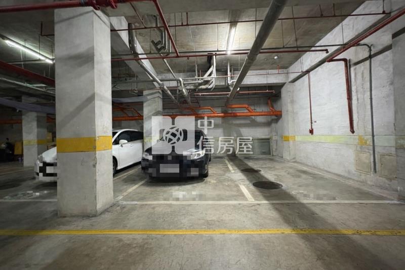 鳳陽花谷玄關採光三房(可另購平面車位)房屋室內格局與周邊環境