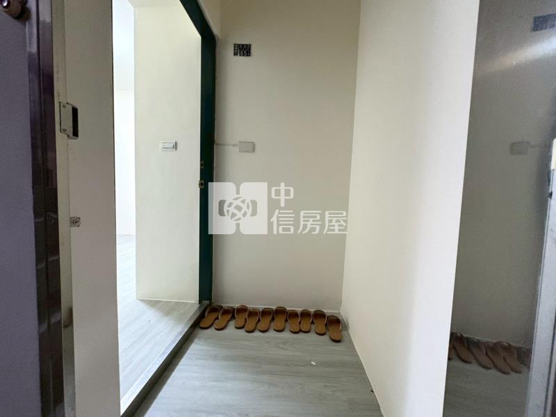 鳳陽花谷玄關採光三房(可另購平面車位)房屋室內格局與周邊環境