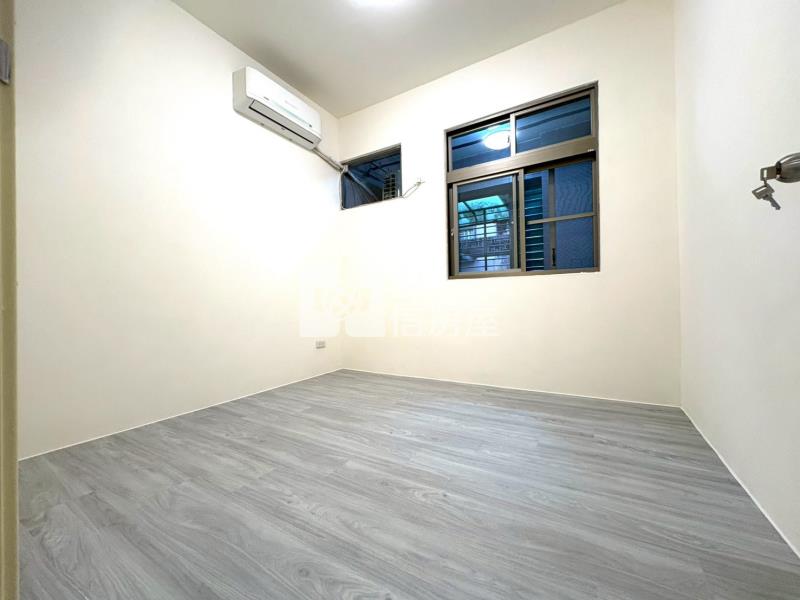 鳳陽花谷玄關採光三房(可另購平面車位)房屋室內格局與周邊環境