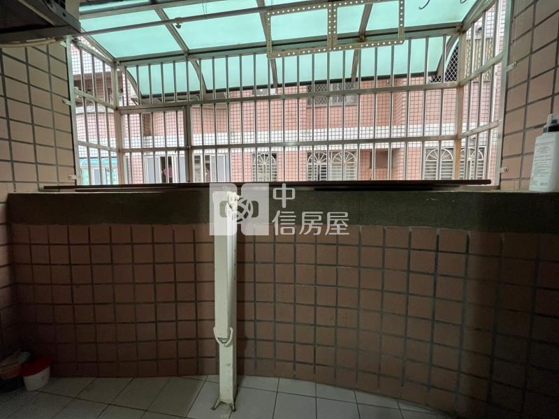 體育園區超值成家電梯2房(車位輪抽)房屋室內格局與周邊環境