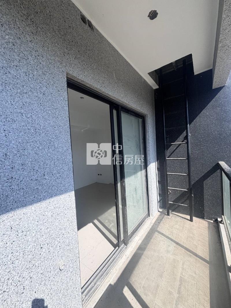 觀音桃科前院停車美透天(一)房屋室內格局與周邊環境