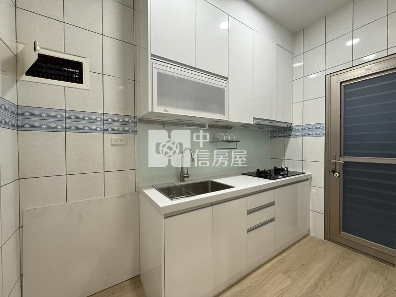 【奔馳】巨星世家3房車房屋室內格局與周邊環境