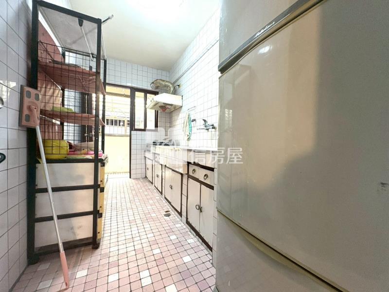 海科館旁公寓低總價三房房屋室內格局與周邊環境