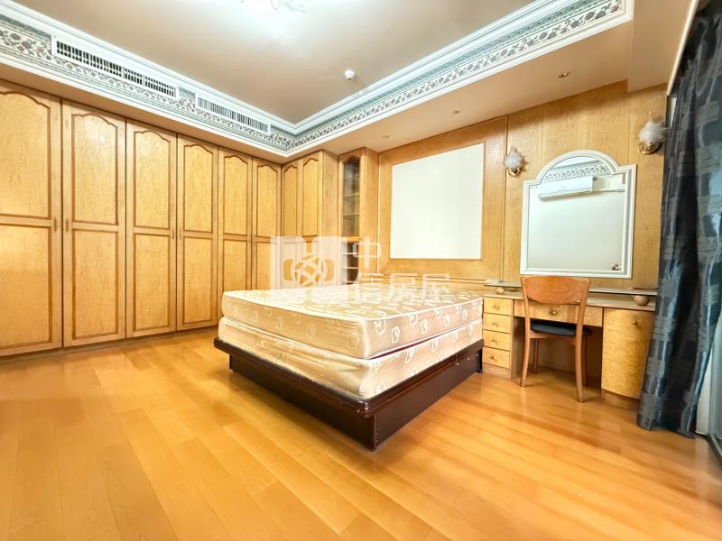 萬壽公園巴洛克王朝2+1房車位房屋室內格局與周邊環境