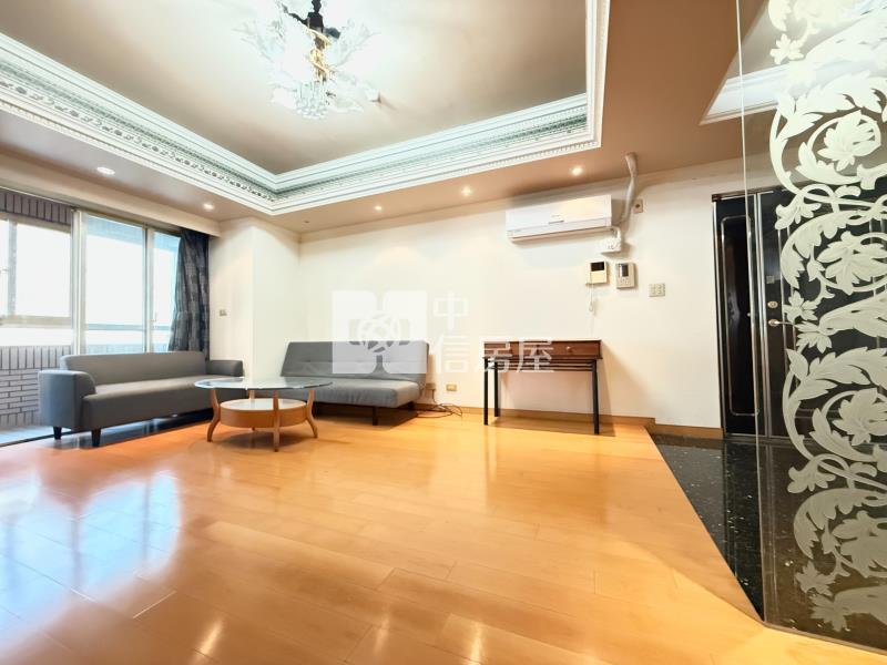 萬壽公園巴洛克王朝2+1房車位房屋室內格局與周邊環境