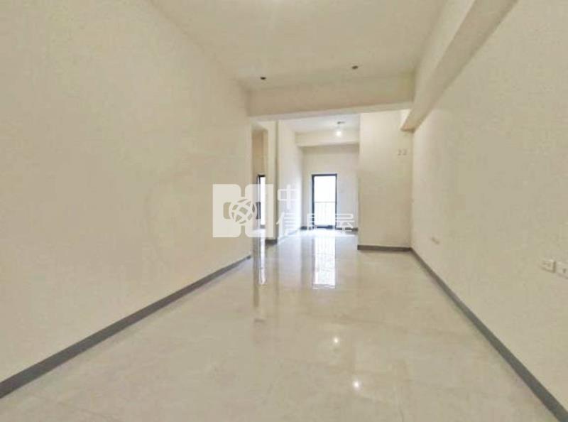 屏東市中心公園學區全新3房平車華廈房屋室內格局與周邊環境