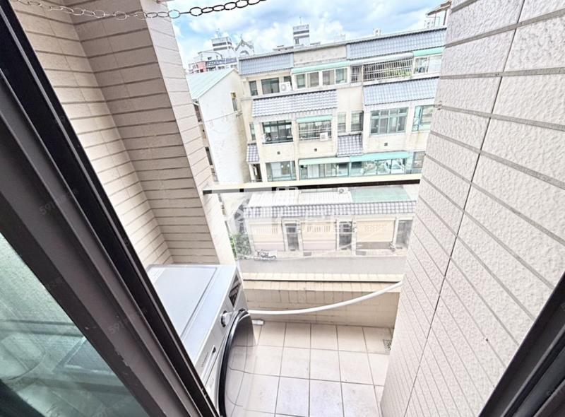 朝陽科大高投報電梯6套房房屋室內格局與周邊環境