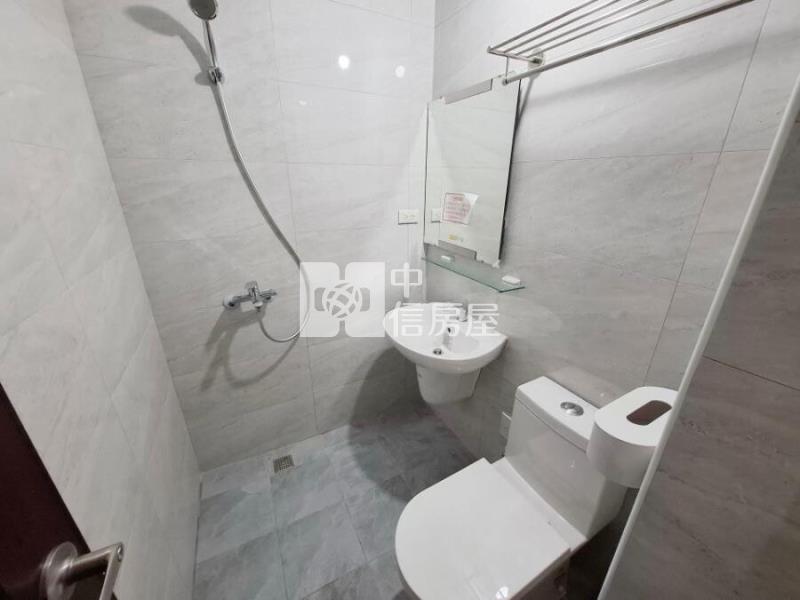 宜欣國小旁電梯別墅房屋室內格局與周邊環境