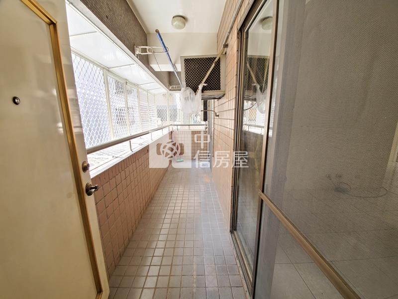 十甲黃昏市場四房+車位房屋室內格局與周邊環境