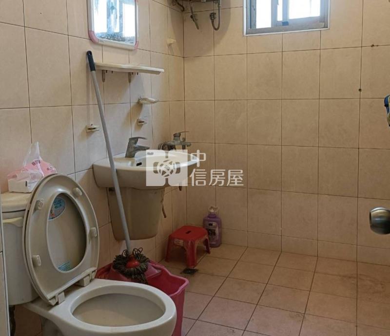 小港平治街2樓公寓房屋室內格局與周邊環境