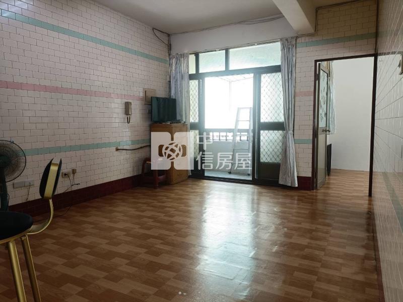 小港平治街2樓公寓房屋室內格局與周邊環境