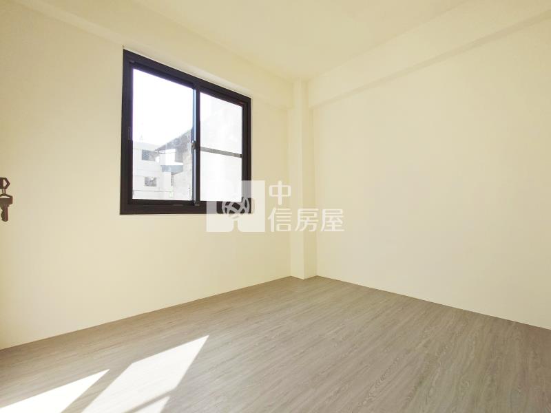 一中商圈電梯美三房房屋室內格局與周邊環境