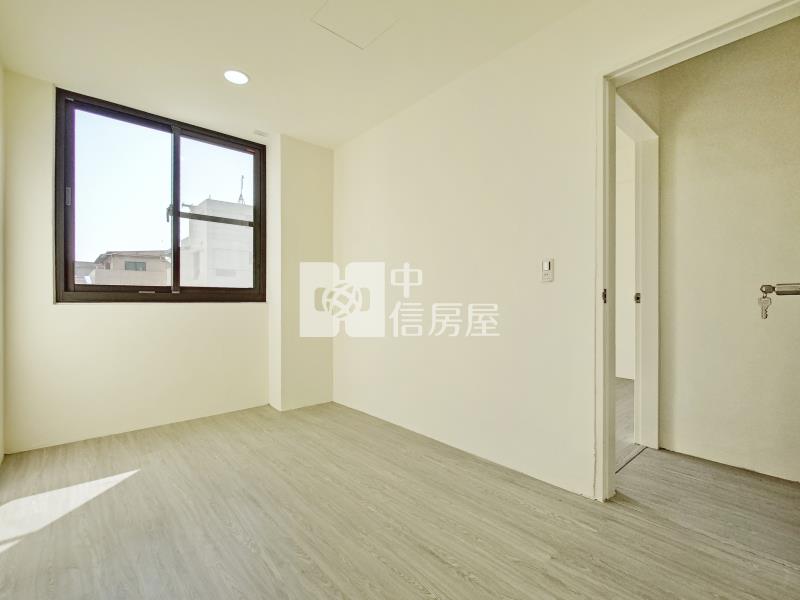 一中商圈電梯美三房房屋室內格局與周邊環境